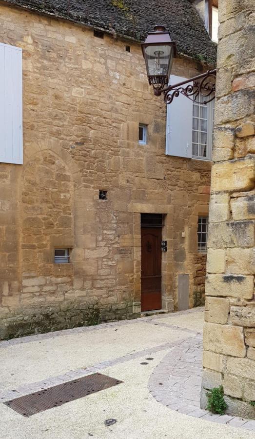 Les Chambres Du "Coup De Coeur De Sarlat" Eksteriør bilde